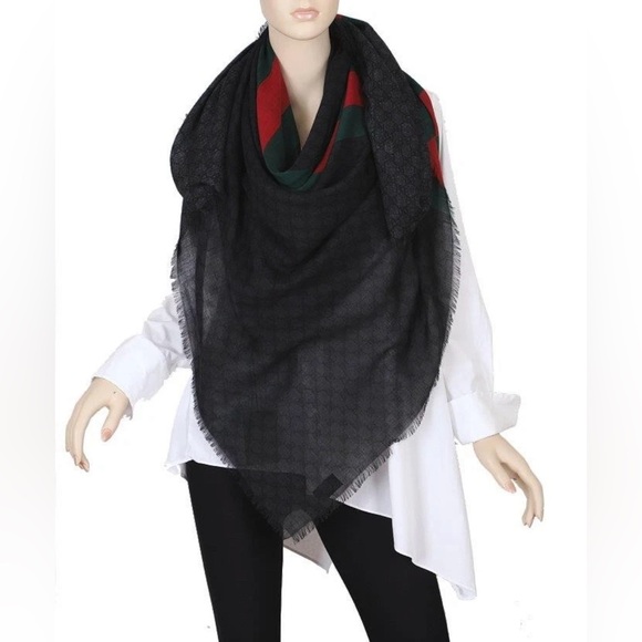 NEW GUCCI BLACK GRAY GG LARGE WEB LOGO OVERSIZE LANA WOOL SHAWL WRAP SCARF - Picture 3 of 6